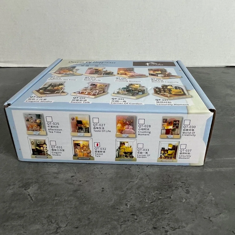 Corner‎ Of Happiness QT032 Sweet Talk DIY Miniature Dollhouse Kit New Open Box